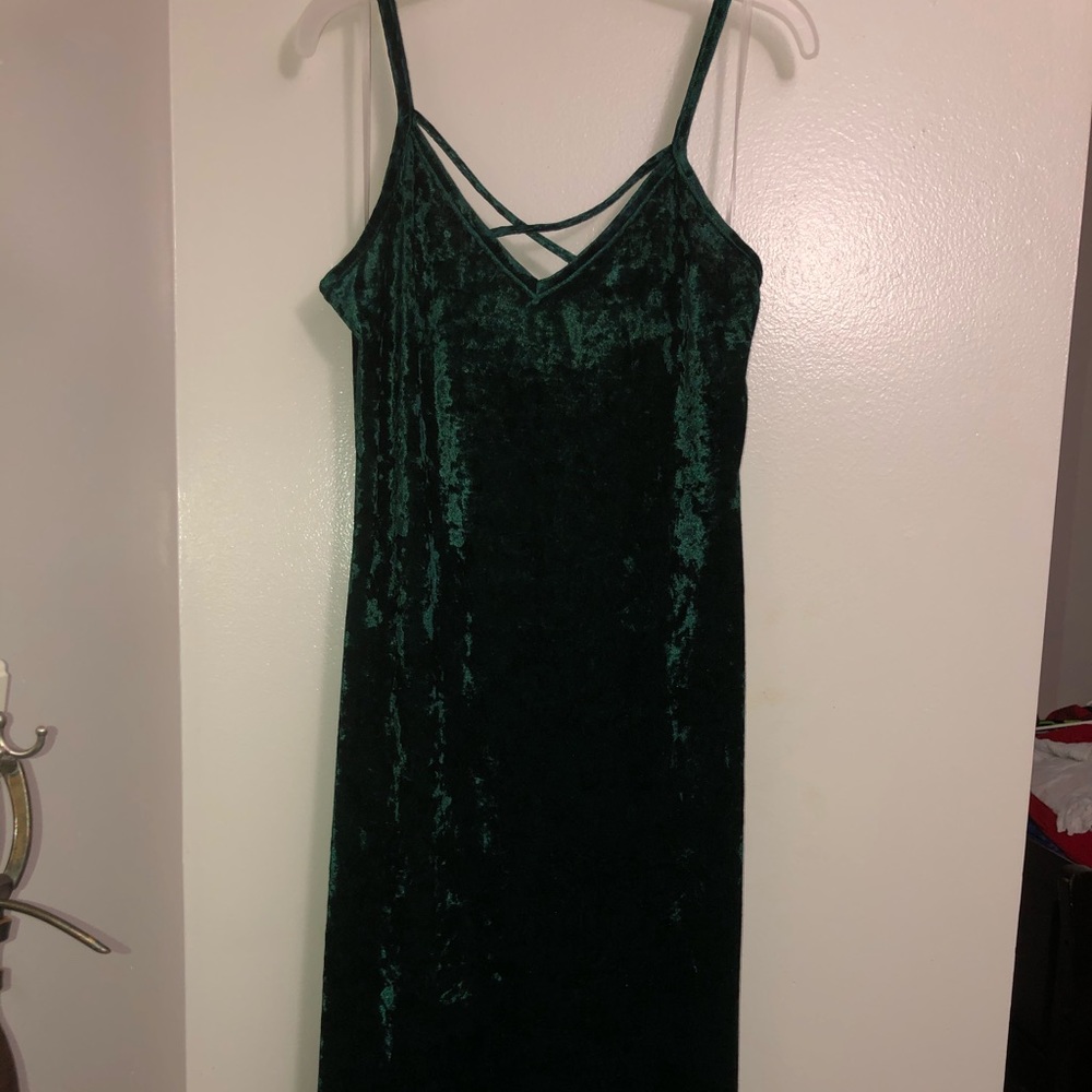 Forest Green Velvet Crossed Chest Dress